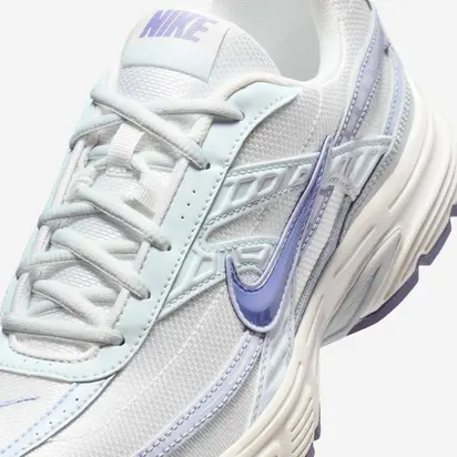 Кросівки Nike WMNS INITIATOR, білий з бузковим