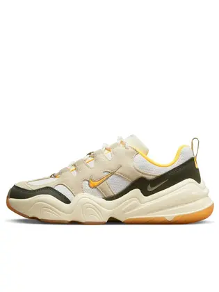 Кросівки Nike TECH HERA