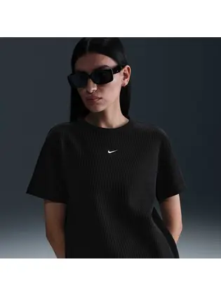 Футболка W NSW NK CHLL WFL SS TOP Nike L Чорний