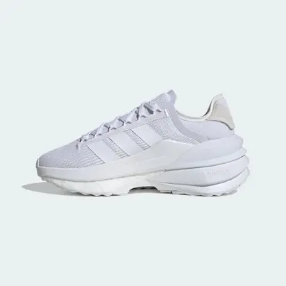 Кросівки Adidas AVRYN X White