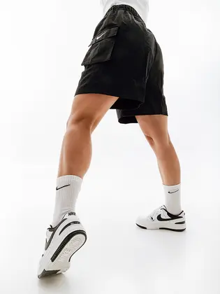 Шорти Nike W NSW ESSNTL WVN HR SHORT, чорний