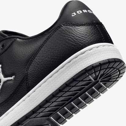 Кросівки Jordan WMNS COURT CONNECT LOW