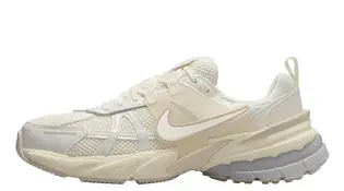 Кросівки жіночі Nike V2K Run