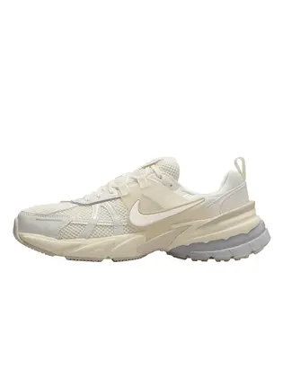 Кросівки жіночі Nike V2K Run