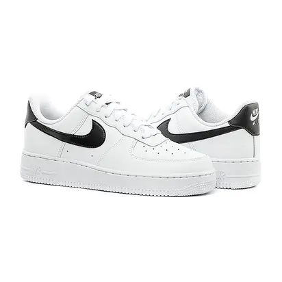 Кросівки Nike WMNS AIR FORCE 1 07, білий