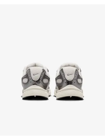 Кросівки Nike V5 RNR, білий з сірим