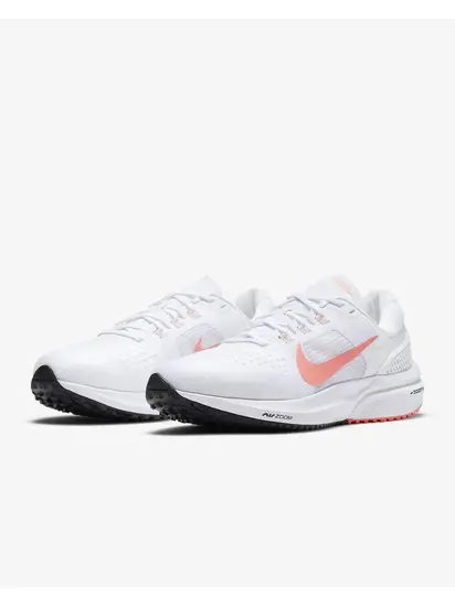 Кросівки бігові Nike Air Zoom Vomero 15