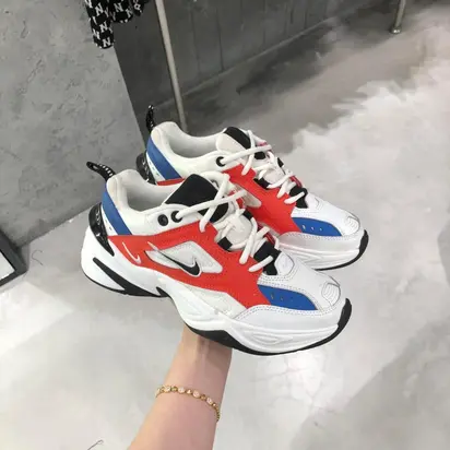 Кросівки NIKE