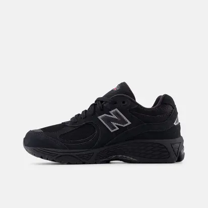 Кросівки New Balance 2002R, чорний