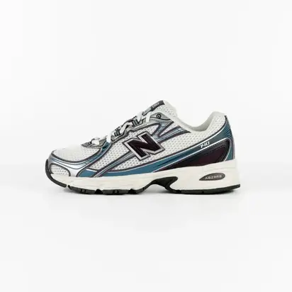 Кросівки New Balance 740, білий зі сріблястим