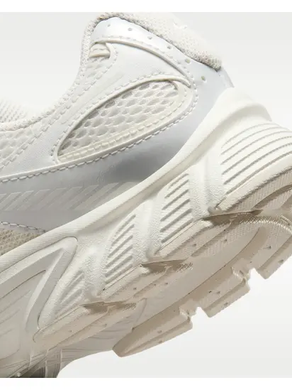 Кросівки Nike W V5 RNR