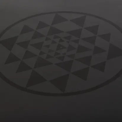 Килимок для йоги Bodhi Phoenix Travel Alignment-Yantra (чорний) 185x66x0.2см