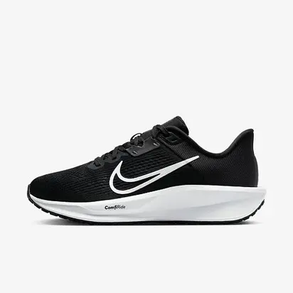 Кросівки Nike WMNS QUEST 6, чорний з білим