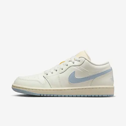 Кросівки W Air Jordan 1 Low 