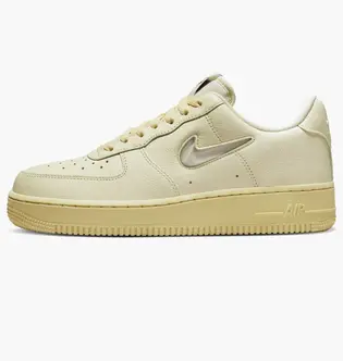Кросівки Nike Air Force 1 07 Lx