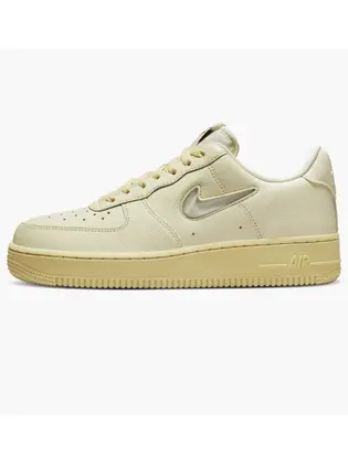Кросівки Nike Air Force 1 07 Lx