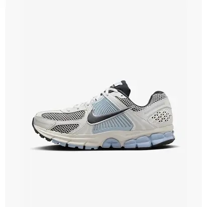 Кросівки Nike W ZOOM VOMERO 5