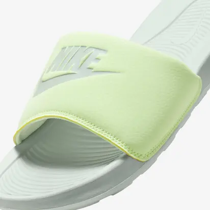Тапочки Nike