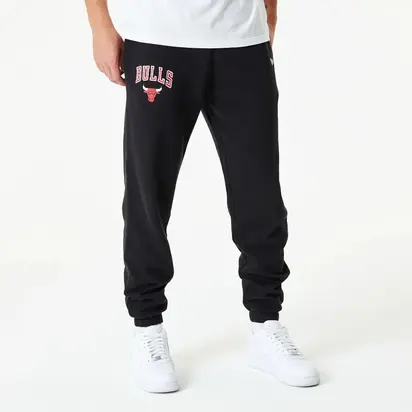 Штани New Era NBA ESSENTLS JOGGER BULLS