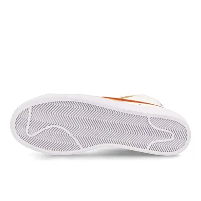Кросівки Nike Blazer Mid 77 Campfire Orange (W)