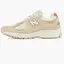 Кросівки NEW BALANCE 2002, бежевий
