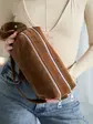 Замшева жіноча сумка «Feit» карамельна