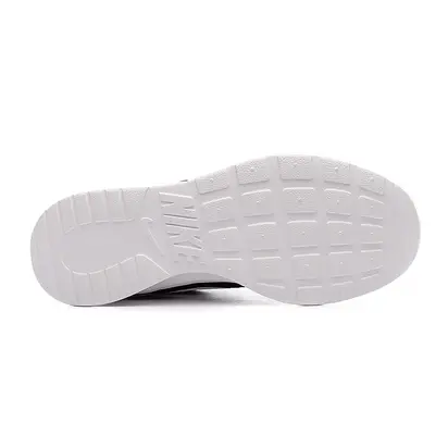 Кросівки Nike TANJUN FLYEASE, чорний