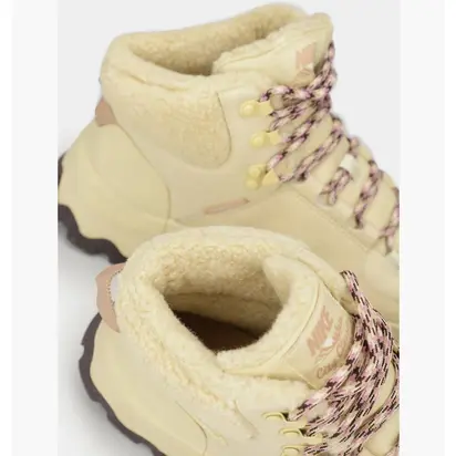 Черевики жіночі Nike City Classic Premium Beige