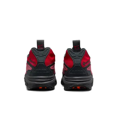 Кросівки Nike W AIR MAX SNDR GTX