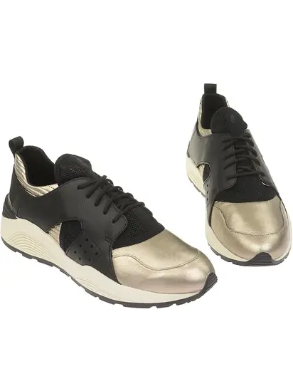 Кросівки Geox Women's Womayaplus3 Walking Shoe