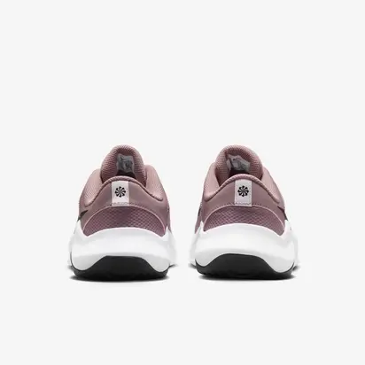 Кросівки Nike Legend Essential 3, рожевий з білим