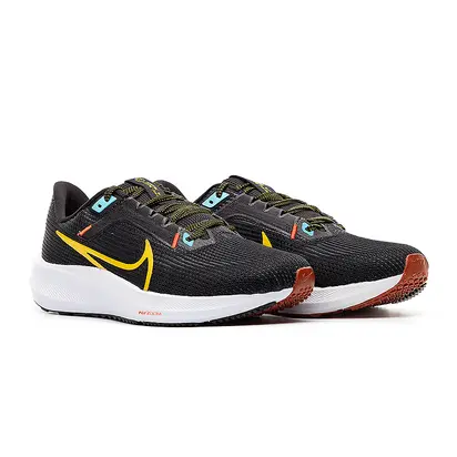 Кросівки бігові NIKE AIR ZOOPEGASUS 40, чорний