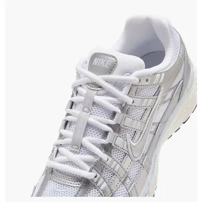 Кросівки Nike W P-6000