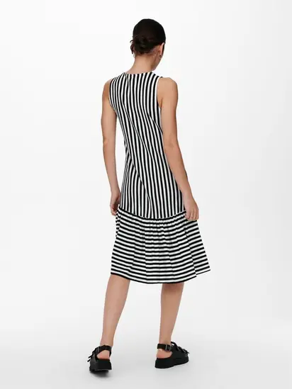 Сукня ONLFIONA LIFE S/L DRESS JRS 15230776 Bright White-BLACK ONLY L Чорний