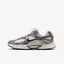 Кросівки Nike V5 RNR, білий з сірим