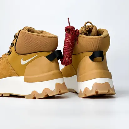 Кросівки Nike CITY CLASSIC BOOT, коричневий