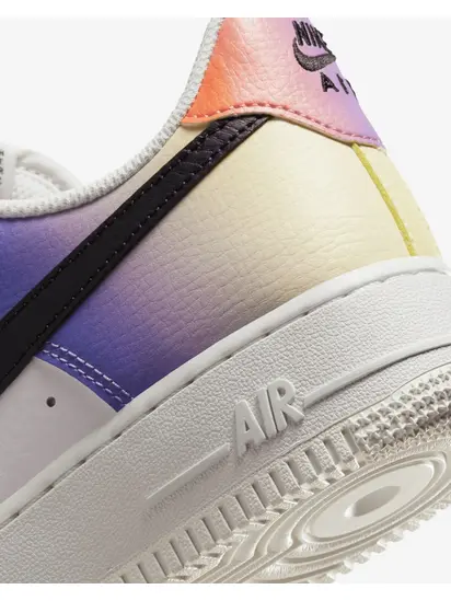 Кросівки W Nike Air Force 1 LO 07