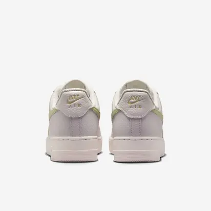 Кросівки Nike W AIR FORCE 1 07