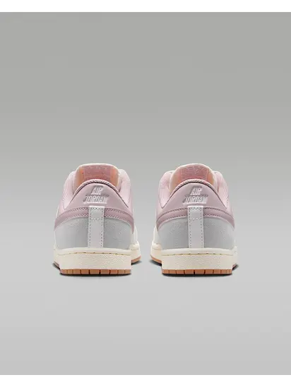 Кросівки Jordan WMNS AIR SKYLINE LOW, білий з рожевим