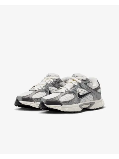 Кросівки Nike V5 RNR, білий з сірим