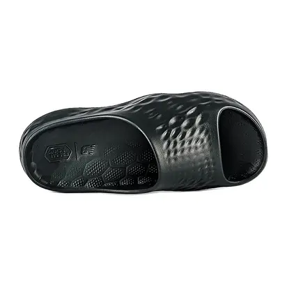 Шльопанці New Balance FF MRSHN, чорний