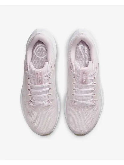 Кросівки бігові Nike Pegasus 40