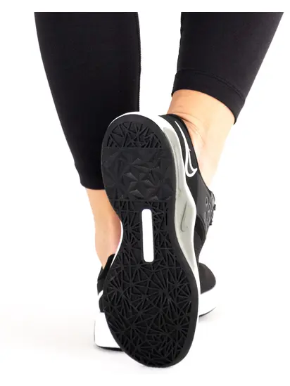 Кросівки Nike Air Max Bella TR 4, чорний