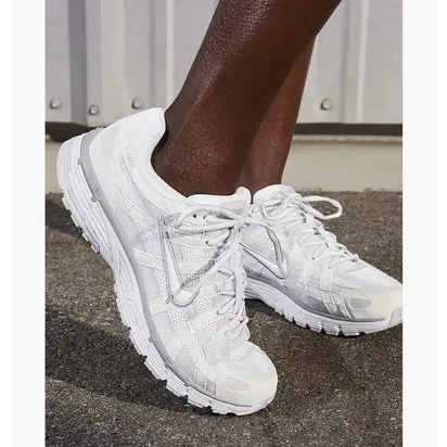 Кросівки Nike WMNS P-6000