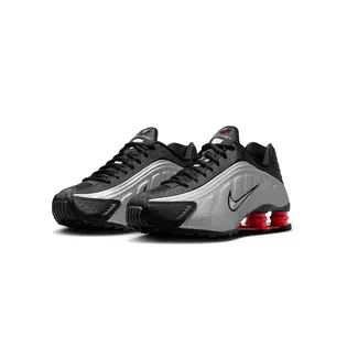 Кросівки жіночі Nike Shox R4 ()