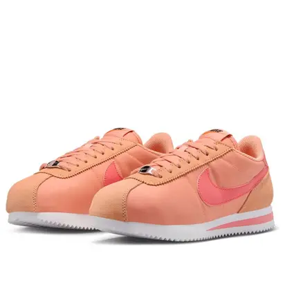 Кросівки Nike CORTEZ, персиковий