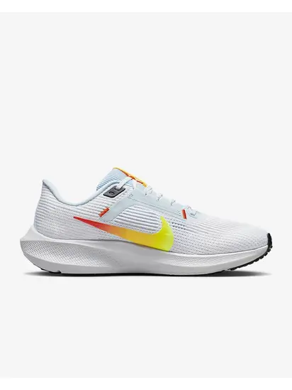 Кросівки бігові Nike Pegasus 40