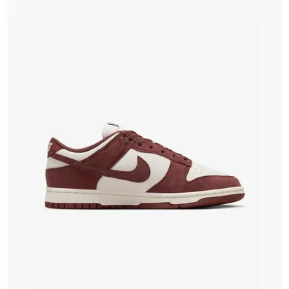Кросівки Nike WMNS DUNK LOW