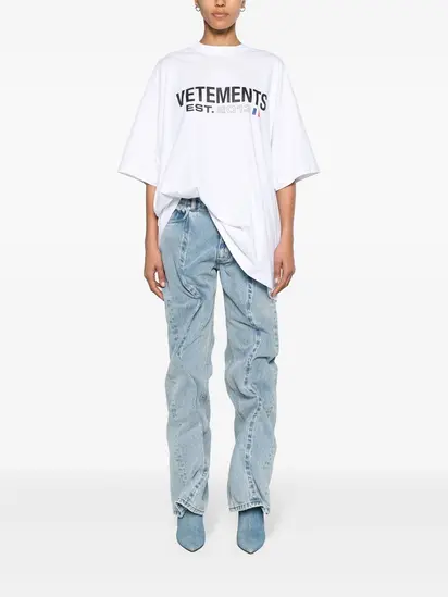 Футболка VETEMENTS Flag T-Shirt