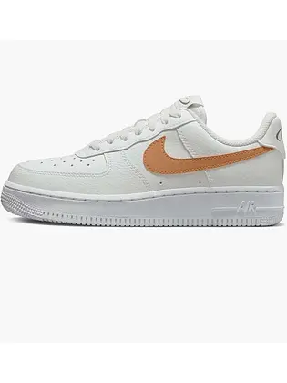 Кросівки Nike WMNS AIR FORCE 1 07, білий